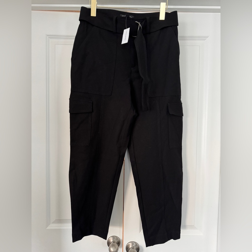 Banana Republic Slim-Fit Drapey Twill Utility Cargo Pant Black. Size 10. NWT.